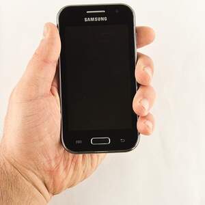 Samsung Galaxy 7100 mini (черный)